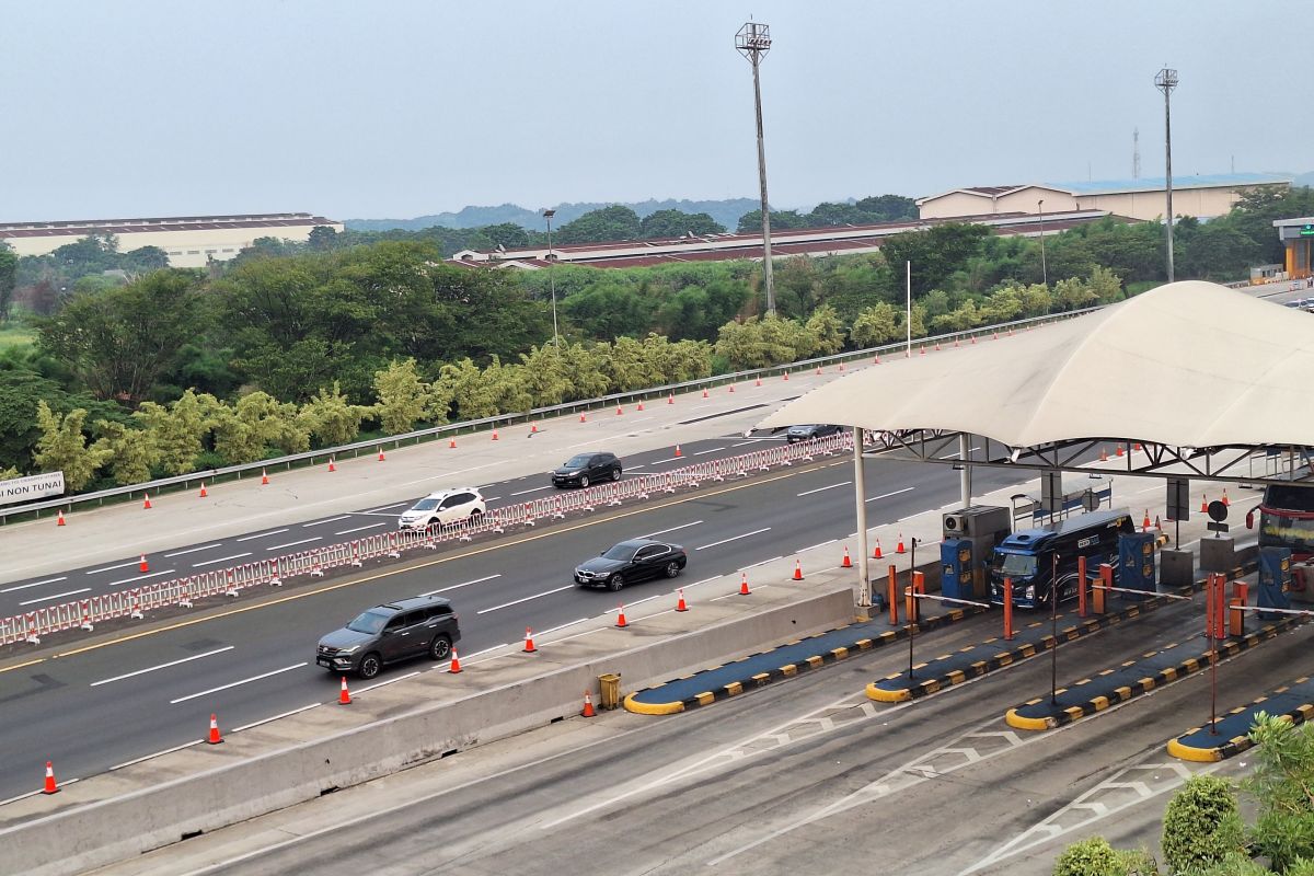 Jasa Marga terapkan “lawan arus” pada area Jalan Tol Jakarta-Cikampek